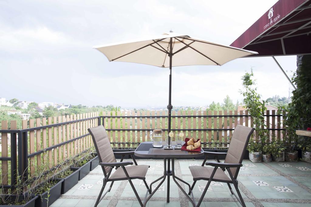 Casa De Apple Hotell Bandung Eksteriør bilde